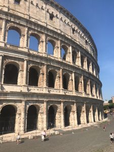 transfer to Sorrento from Rome with limo van