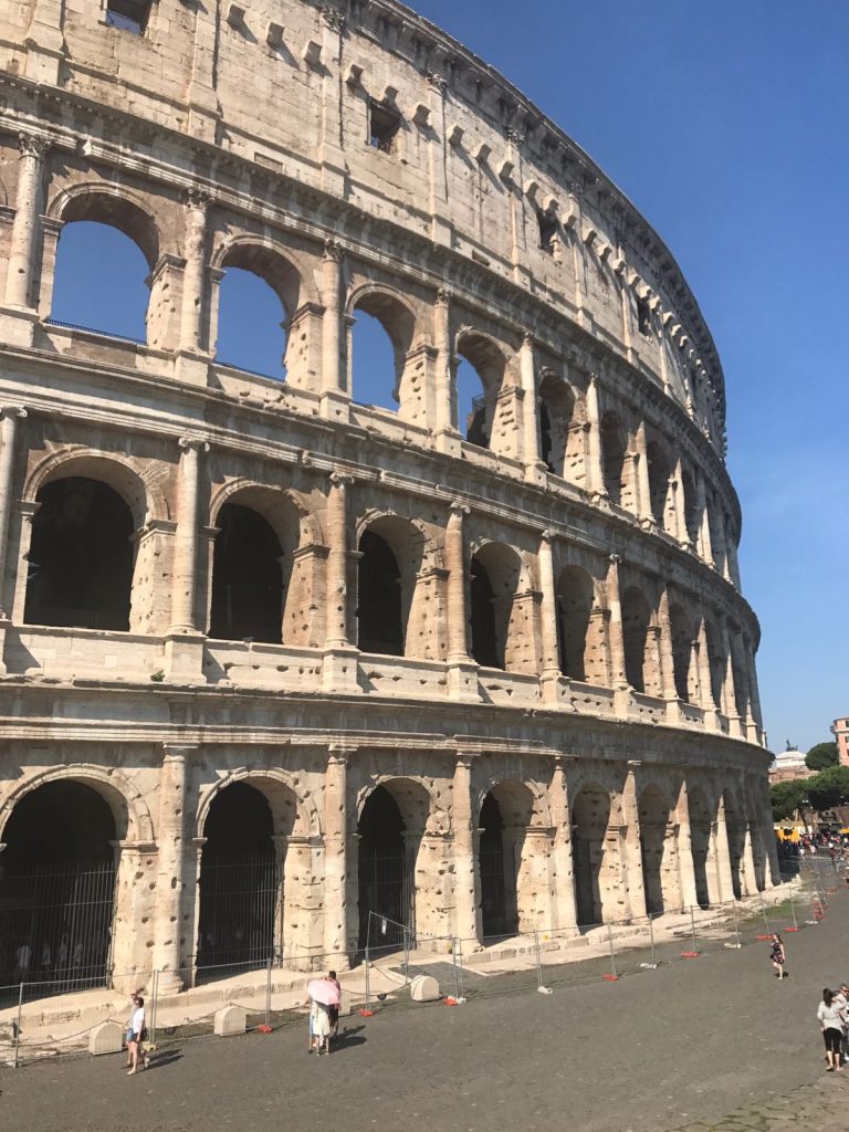 transfer to Sorrento from Rome with limo van